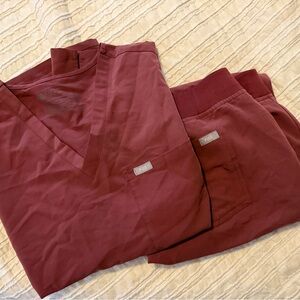 Figs Women's Burgundy Scrub Set